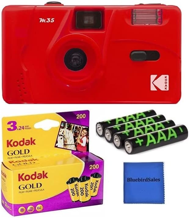35 мм филмов фотоапарат Kodak M35, стартов комплект: Включва 3 опаковки на 35 mm цветен негативен филм на Kodak Gold 200 (на 24 експозиция за всяка), 4 опаковки алкални батерии тип ААА + кърпа за почистване (лилава)