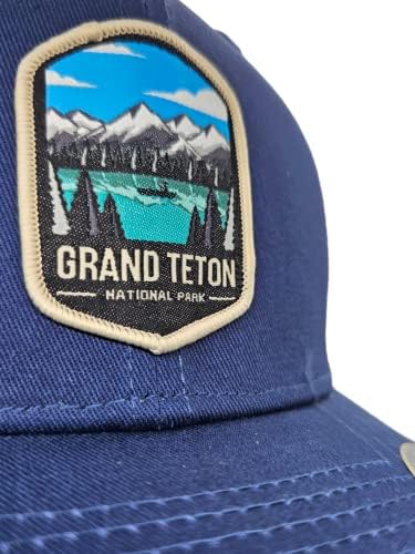 Шапката е на шофьор на камион Grand Teton с Нашивкой от Плат Национален парк
